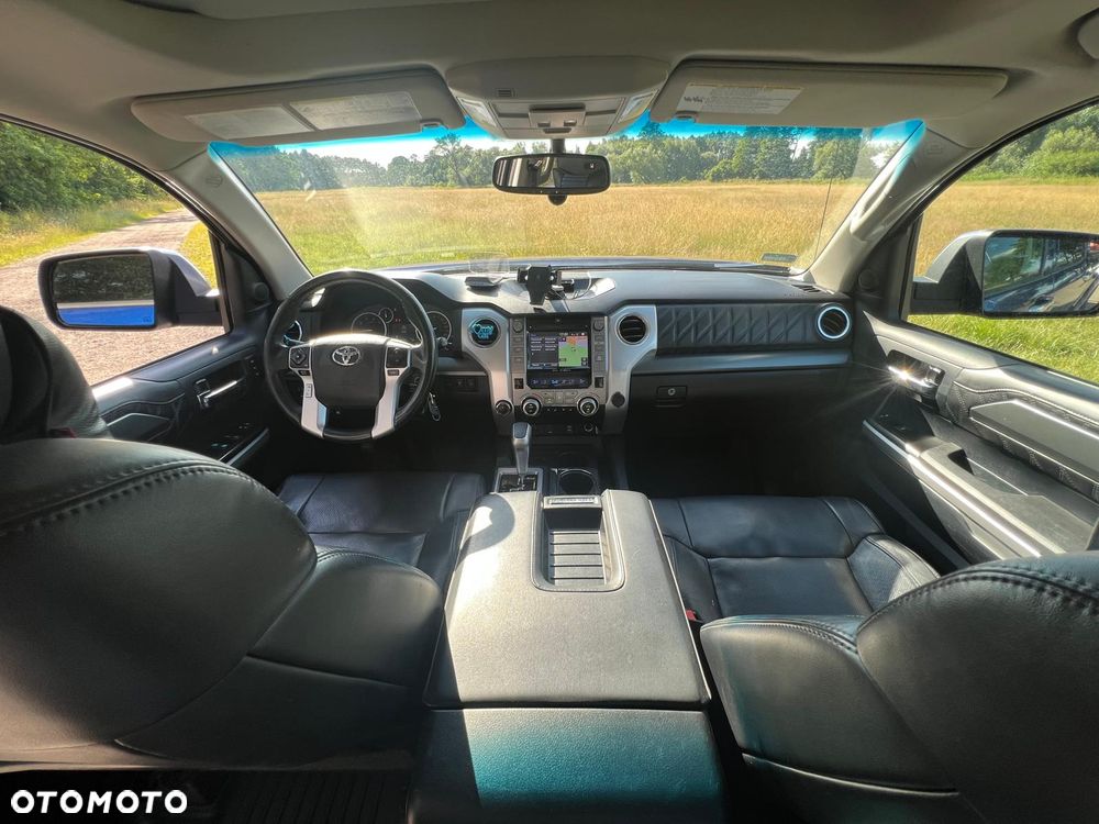 Toyota Tundra - 15