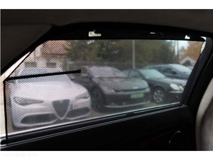 Jaguar XJ 3.0 T LWB AWD Portfolio - 22