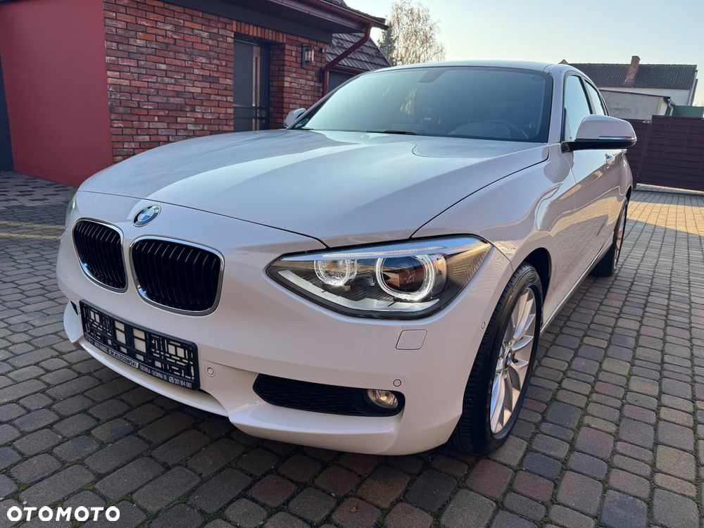 BMW Seria 1 116i Sport Line