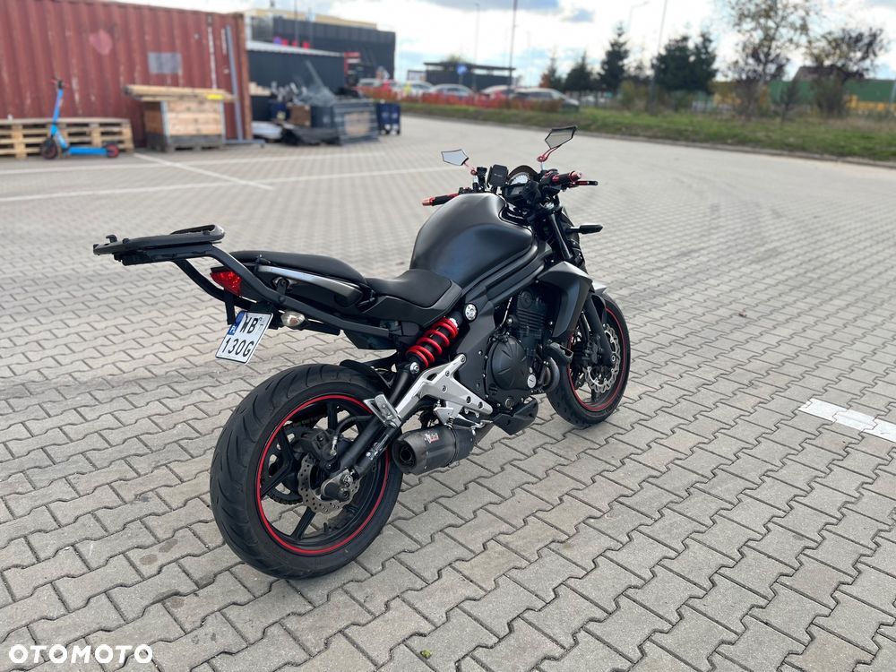 Kawasaki ER - 9