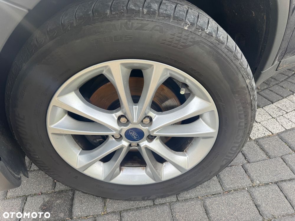 Ford Kuga 2.0 TDCi 4x4 Individual - 14