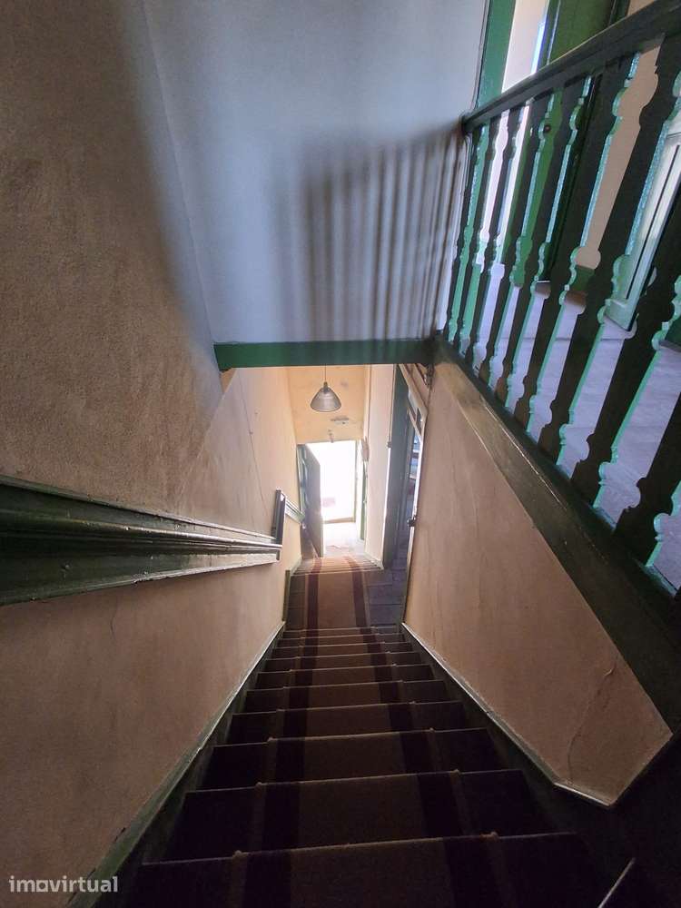 Casa de Pedra con jardim no centro histórico de Penamacor - Grande imagem: 3/15