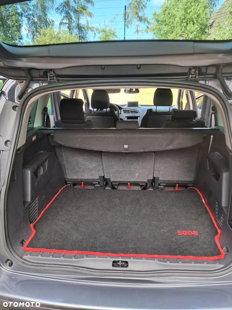 Peugeot 5008 - 16