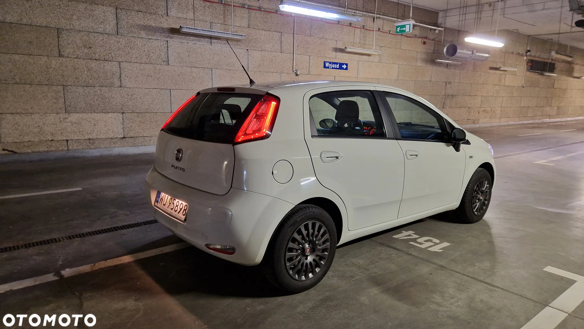 Fiat Punto 1.4 Easy Pakiet Easy Plus S&S - 14