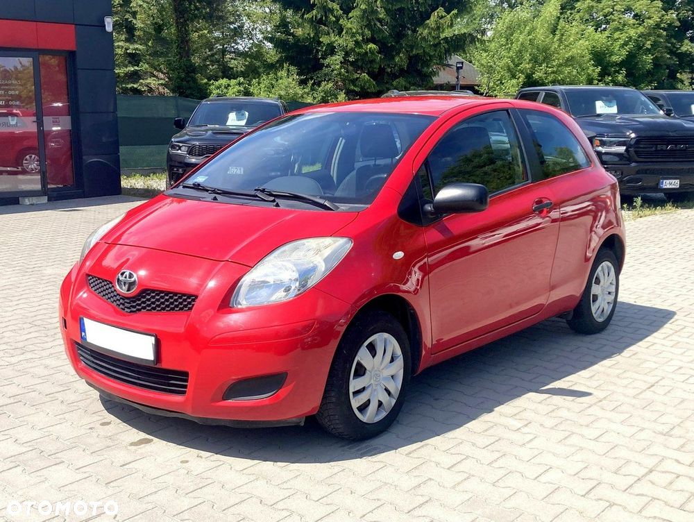 Toyota Yaris 1.0 Luna - 4