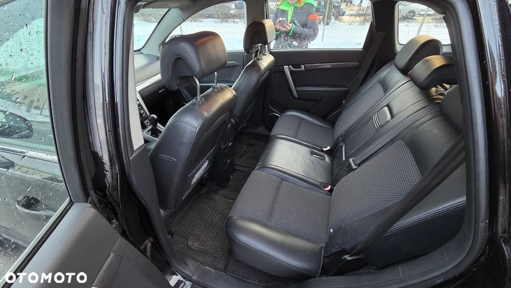 Chevrolet Captiva 2.0 d LT base 5os - 20