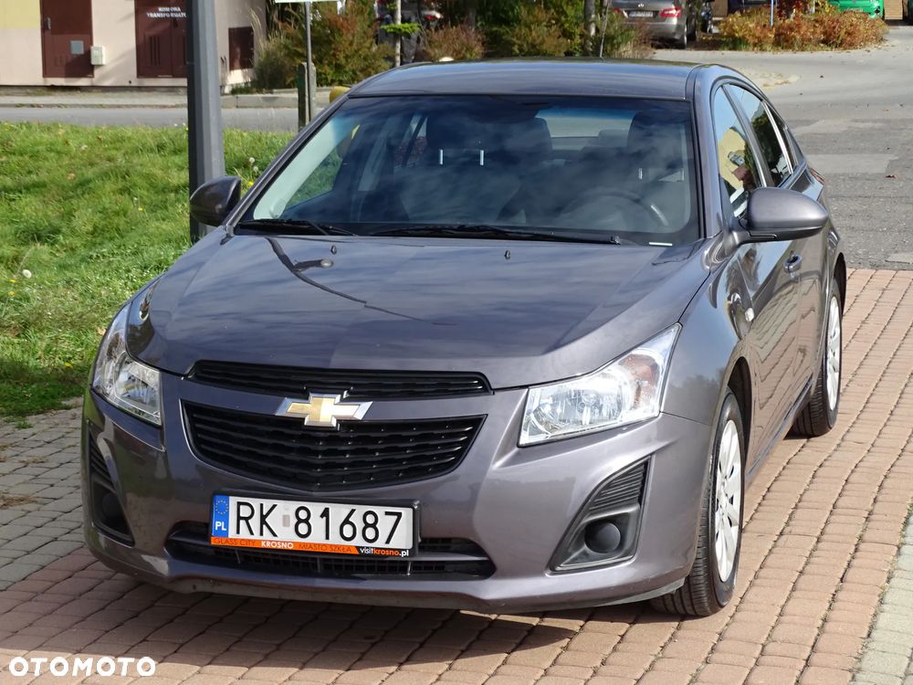 Chevrolet Cruze - 23