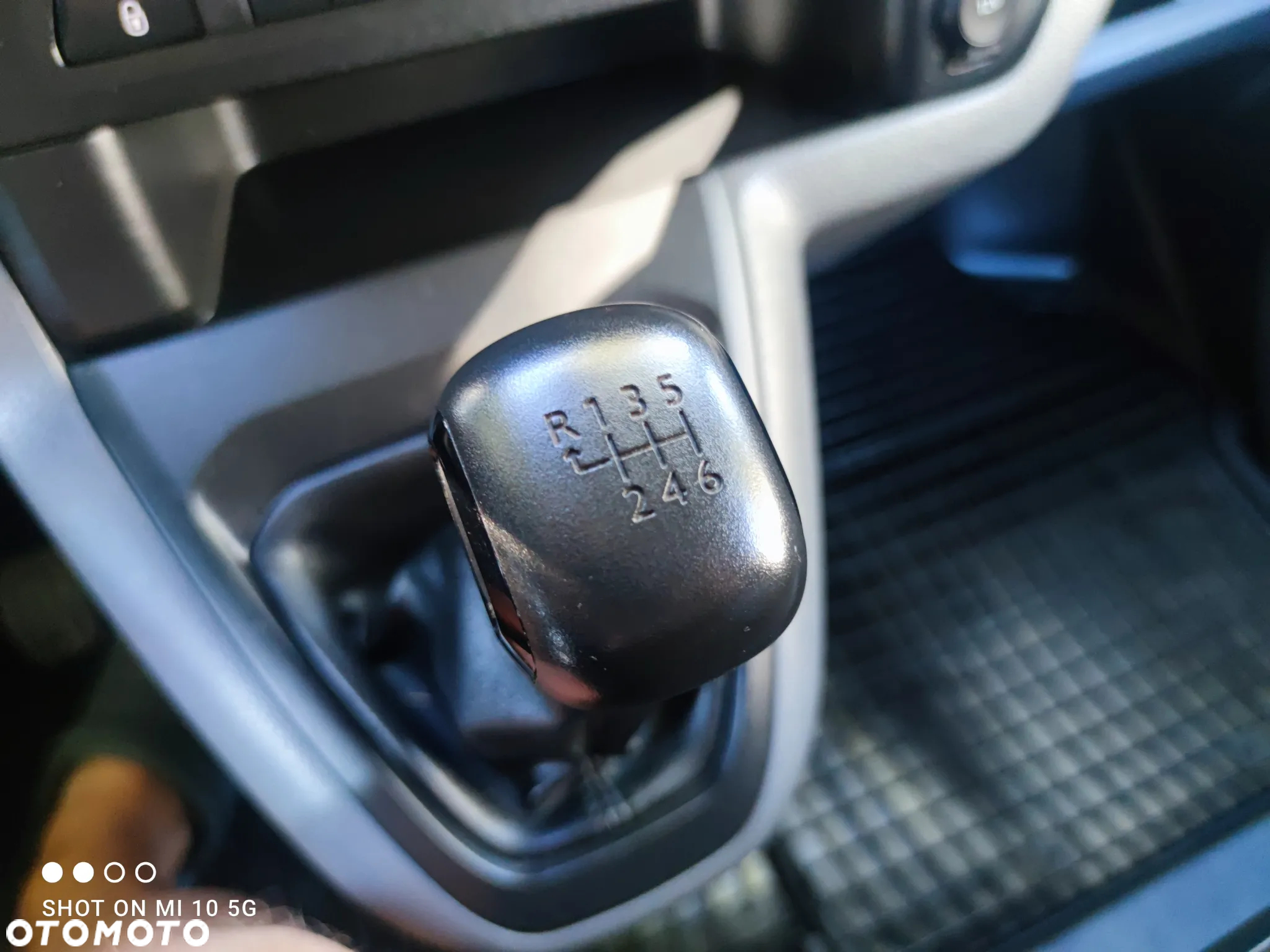 Opel Vivaro - 23