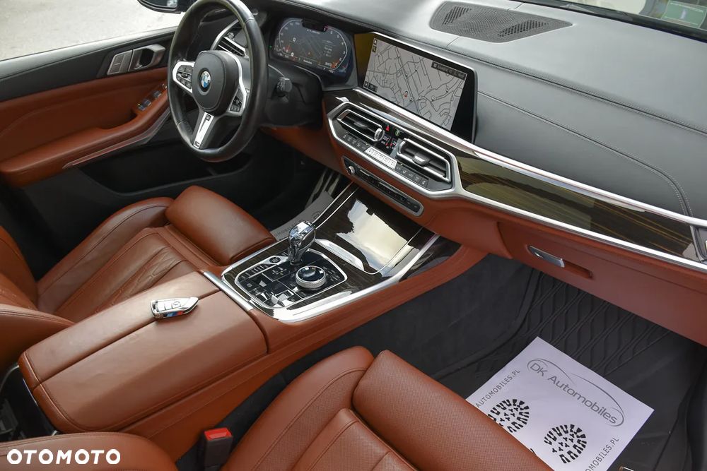 BMW X7 M50i - 25