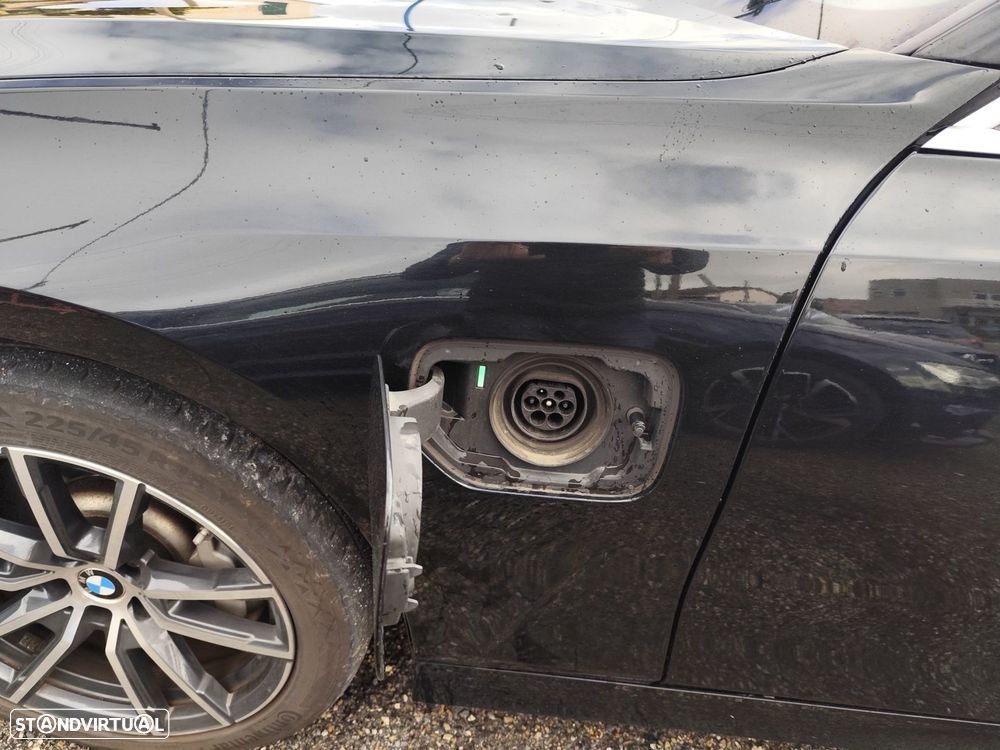 BMW 330 e Line Sport Auto - 9