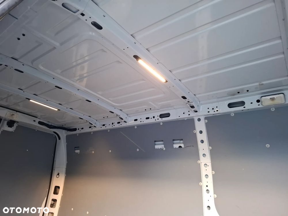 Renault Master 2020 2.3DCI 135KM L3H2 MAX KLIMA - 33