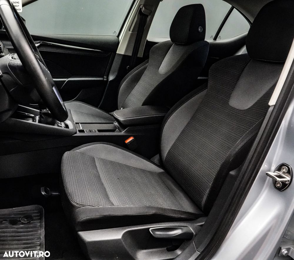 Skoda Octavia 2.0 TDI Style - 13