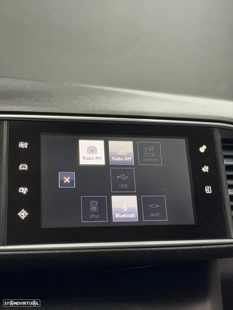Peugeot 308 SW 1.6 BlueHDi Style - 24