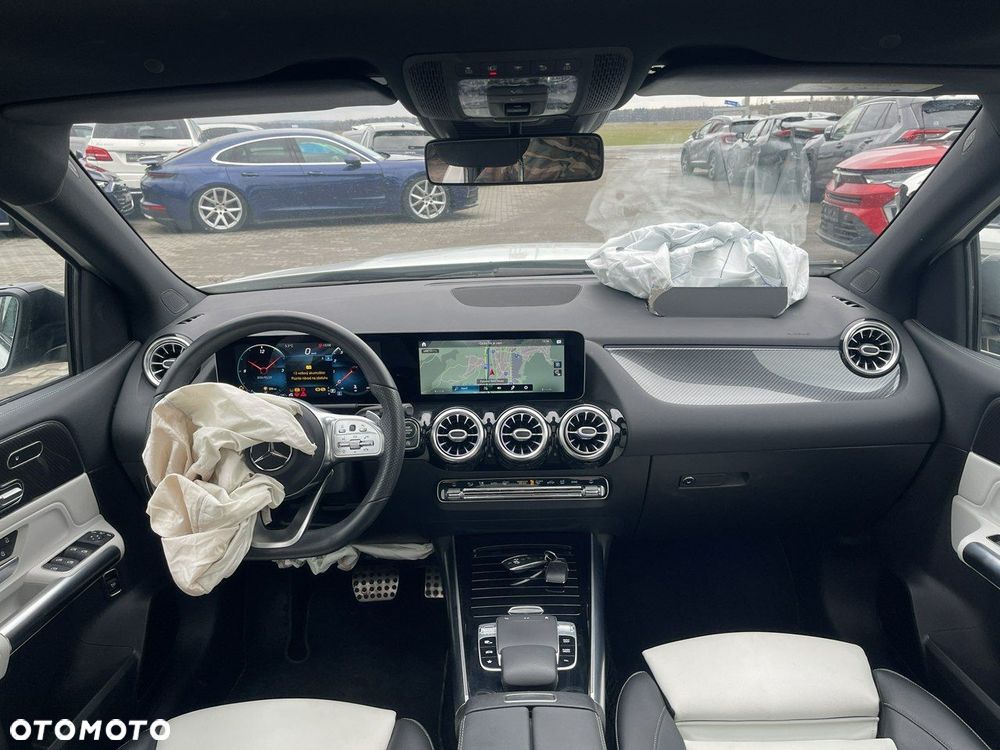 Mercedes-Benz Klasa B 220 4-Matic AMG Line 7G-DCT - 7