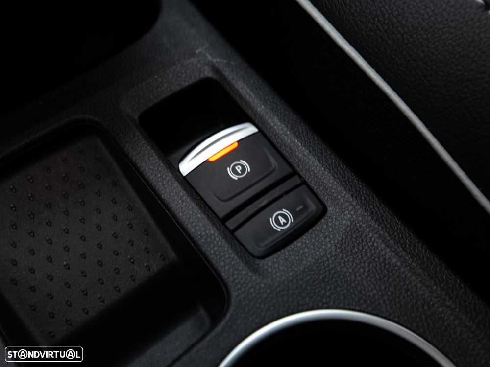 Renault Captur 1.0 TCe Techno Bi-Fuel - 18