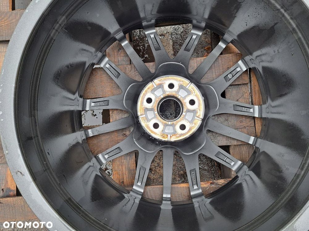 Oryg. Maserati Levante 21 10.5j et53 670044711 4844 - 2