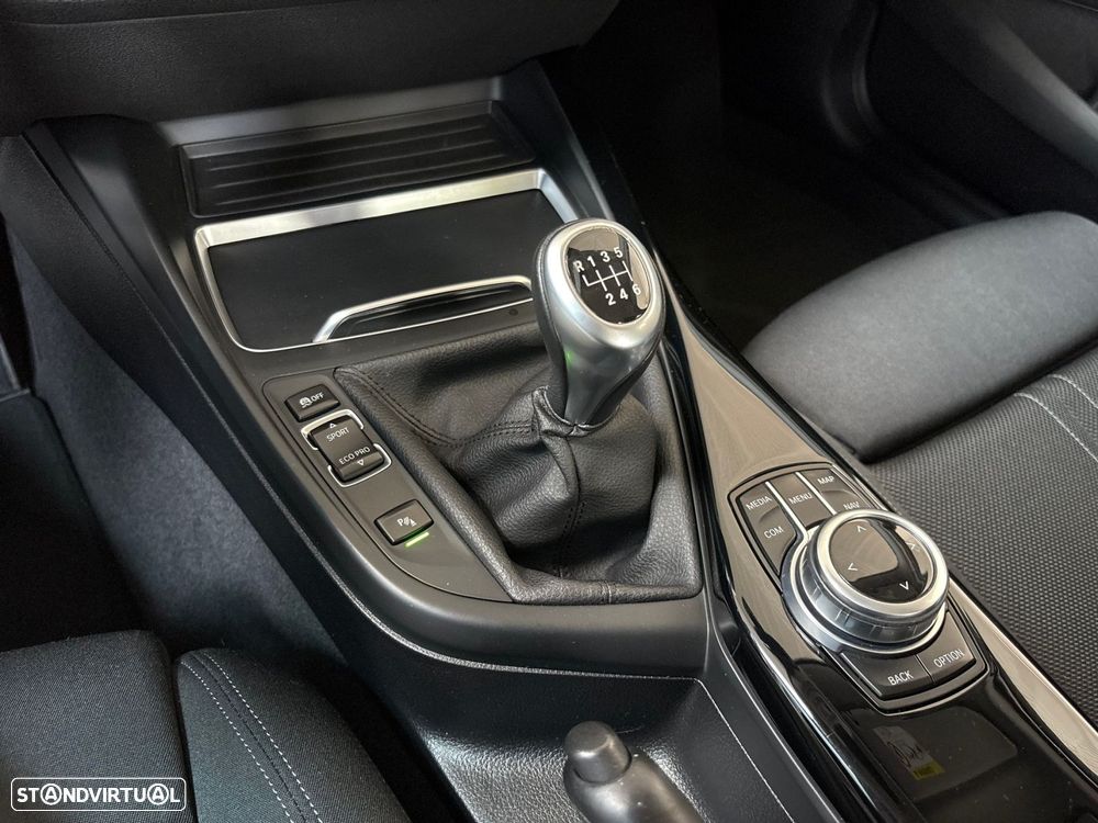 BMW 116 d Line Sport Shadow - 47