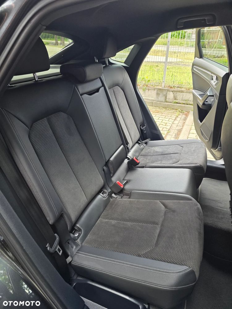 Audi Q3 Sportback 40 TFSI Quattro S-Line S tronic - 10