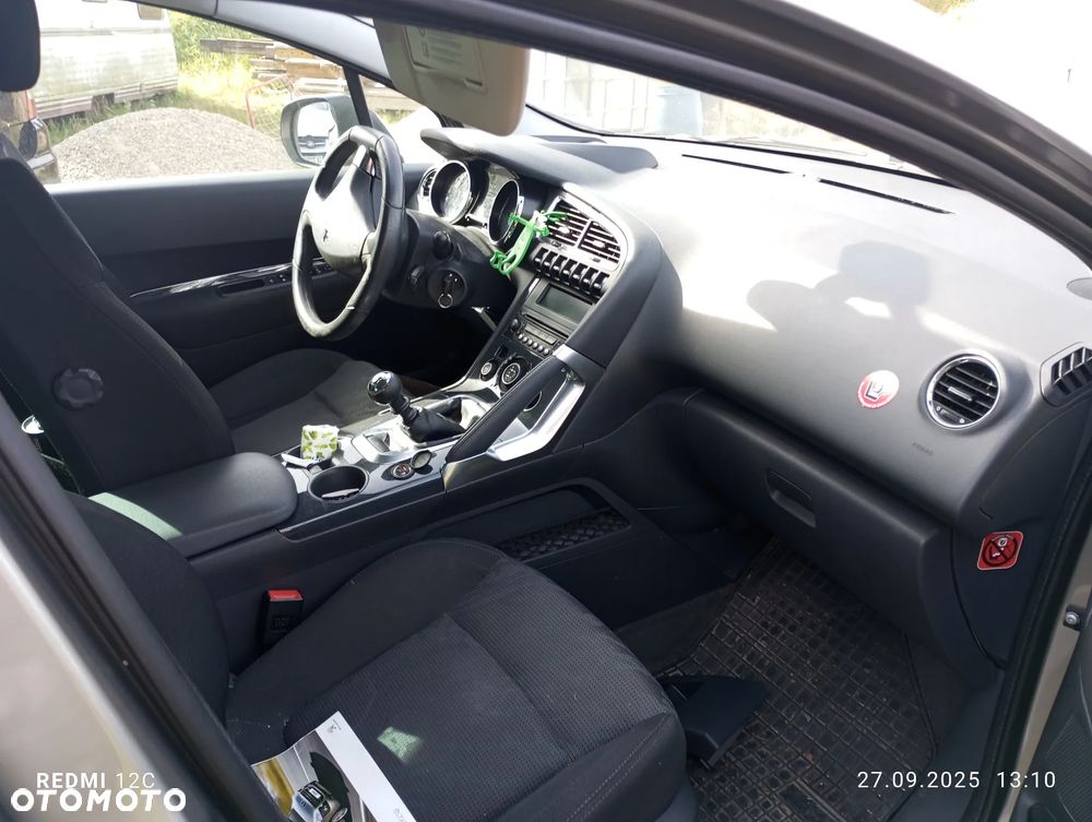 Peugeot 3008 1.6 Premium - 4