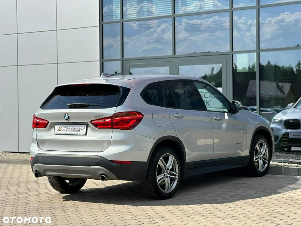 BMW X1 xDrive25i Advantage - 8
