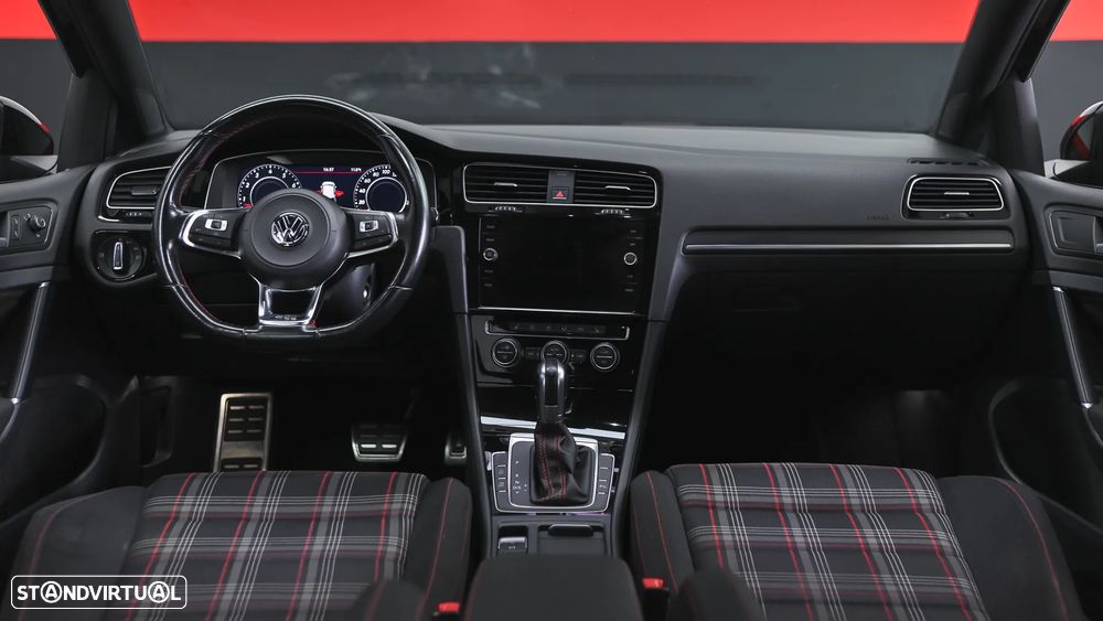 VW Golf GTI 2.0 TSI OPF DSG Performance - 54