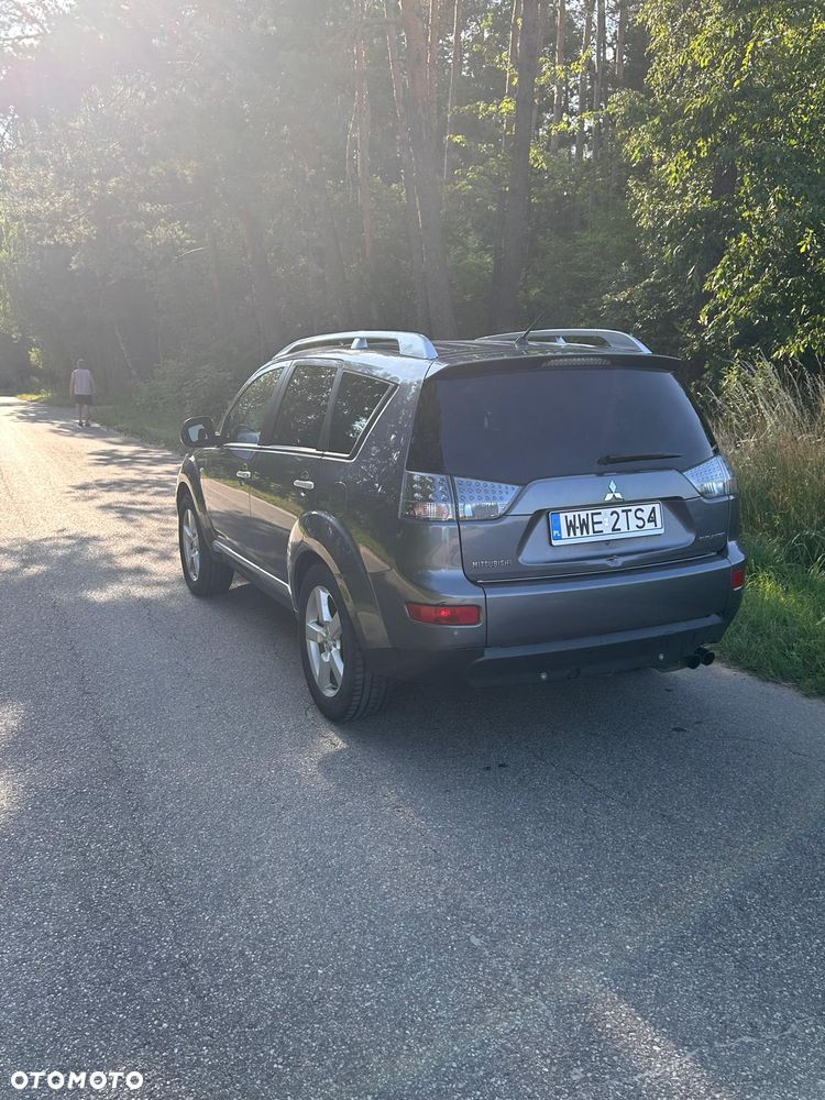Mitsubishi Outlander 2.2 DI-D 4WD Instyle - 6