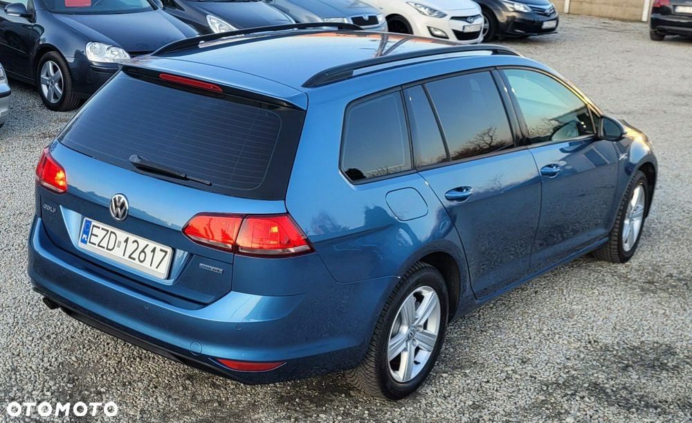 Volkswagen Golf 1.6 TDI BlueMotion Technology Lounge - 4