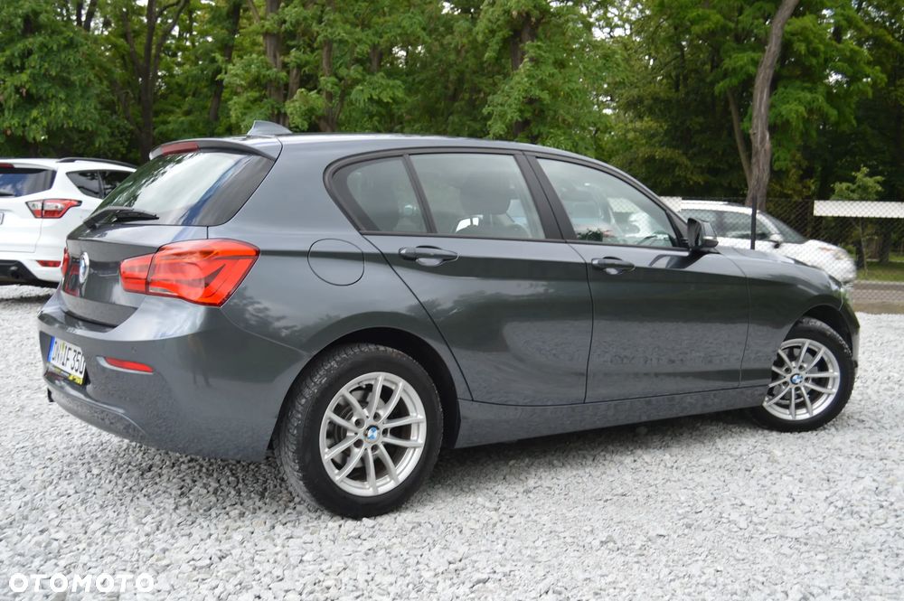 BMW Seria 1 118i Sport Line - 21