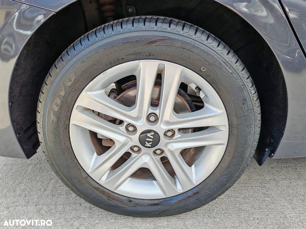 Kia Ceed SW 1.0 T-GDI OPF Vision - 9