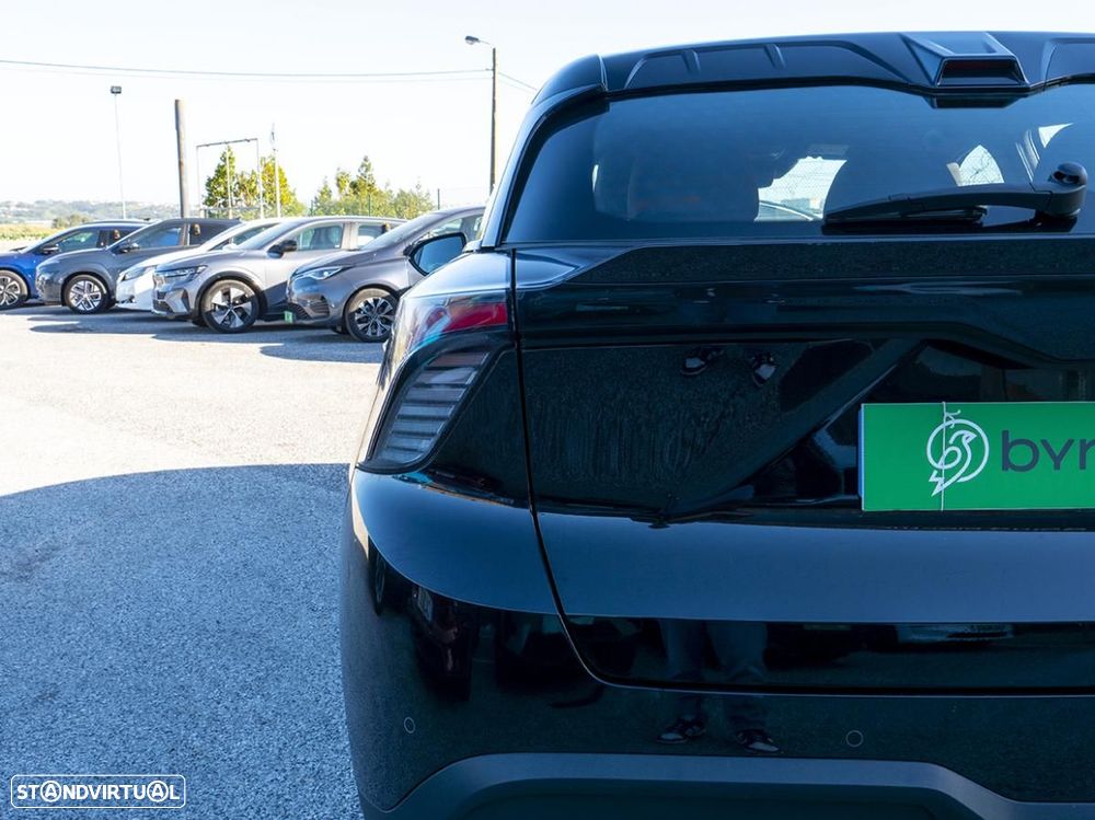 MG MG4 51 kWh Standard - 11