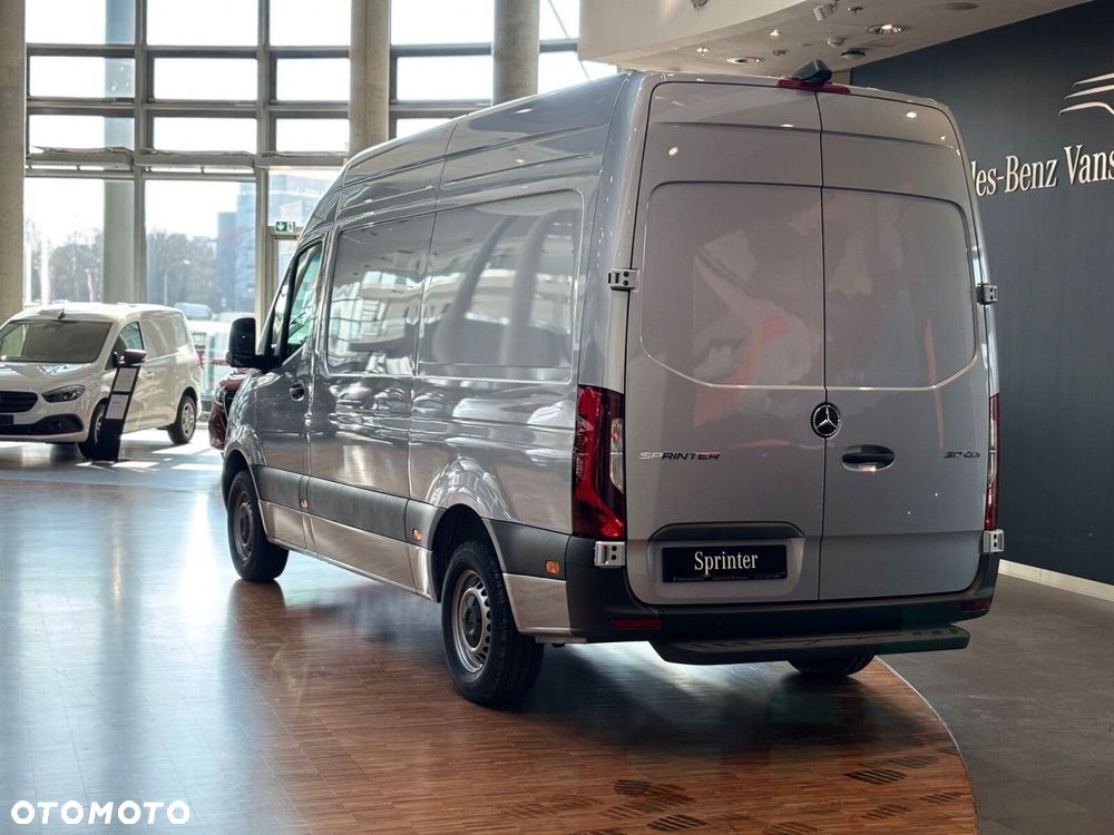 Mercedes-Benz Sprinter Furgon - 6