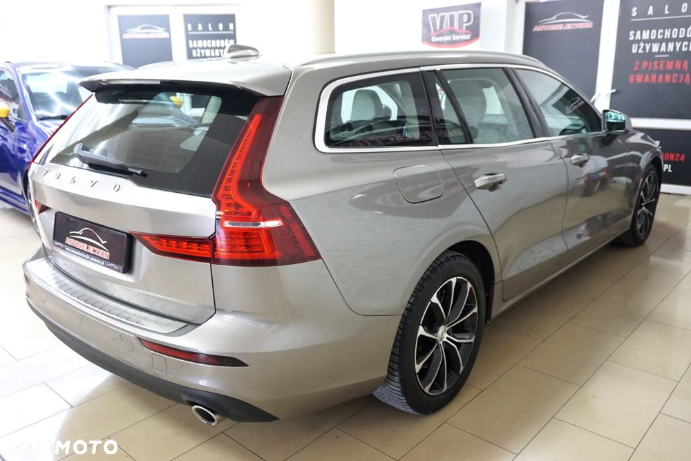 Volvo V60 D3 AWD Geartronic Momentum - 7