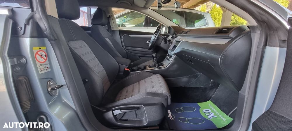 Volkswagen Passat CC 2.0 TDI DPF - 14