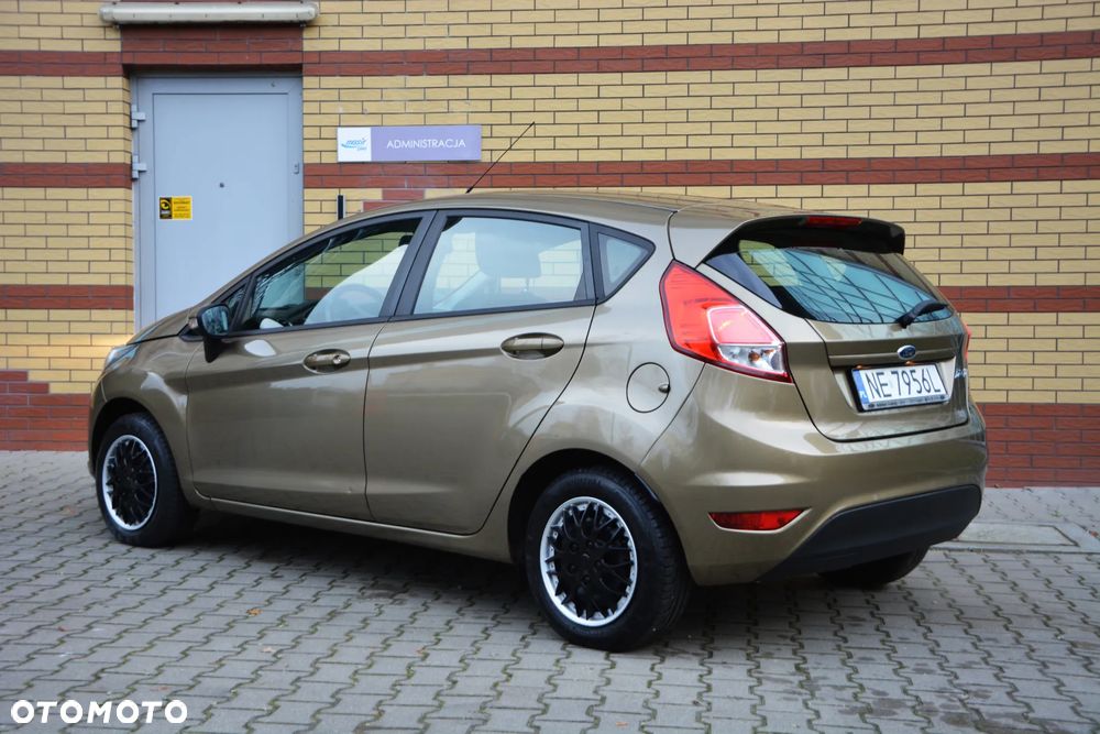 Ford Fiesta 1.25 SYNC Edition - 24