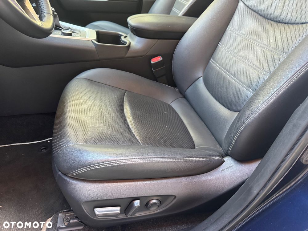 Toyota RAV4 - 19
