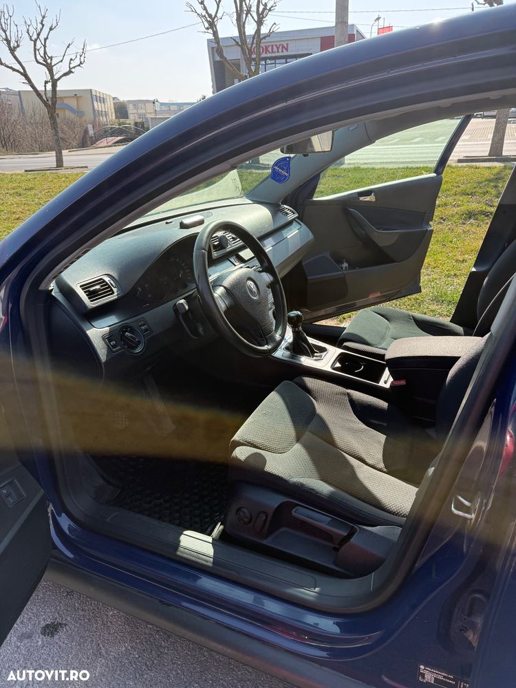 Volkswagen Passat - 6