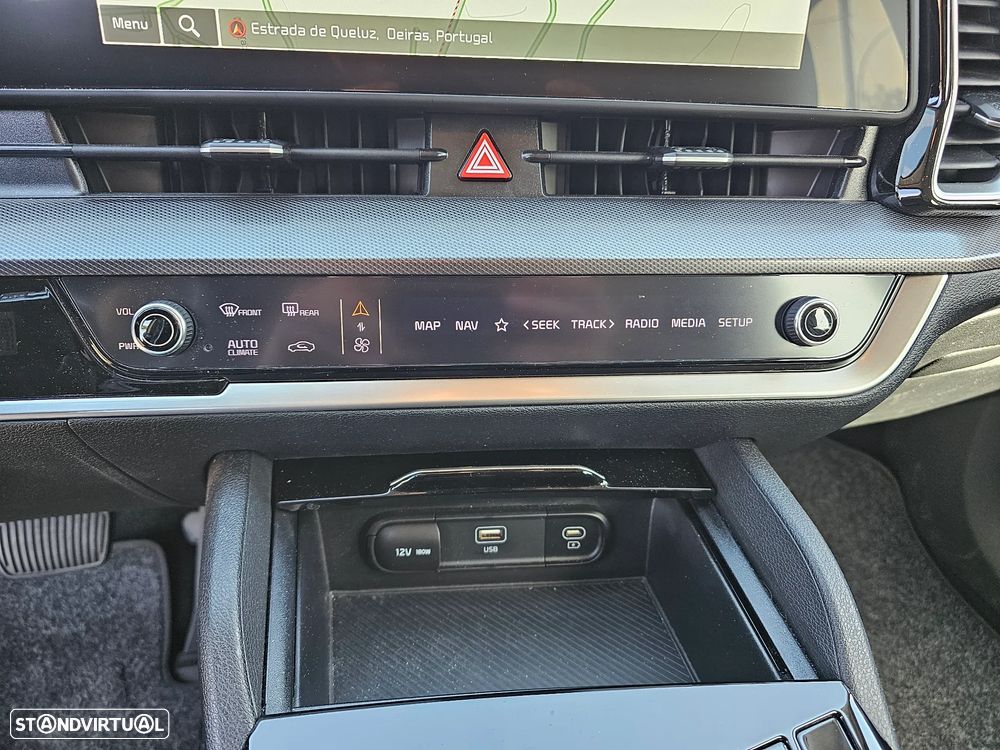 Kia Sportage 1.6 T-GDi PHEV Tech - 9