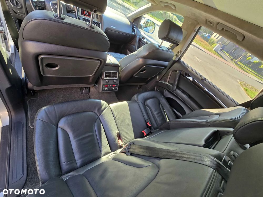 Audi Q7 - 9