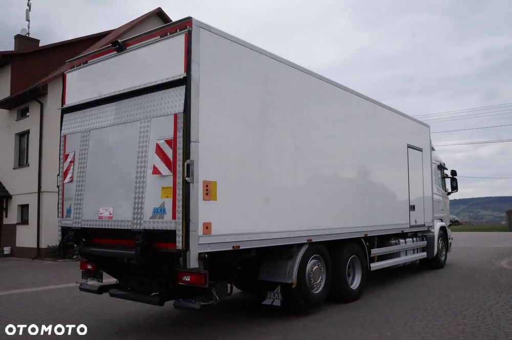 Scania G 450 6x2 CHŁODNIA KONTENER 8.45 m 21 PALET OŚ SKRĘTNA WINDA - 6
