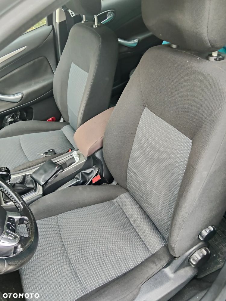 Ford Mondeo 1.8 TDCi Trend - 20