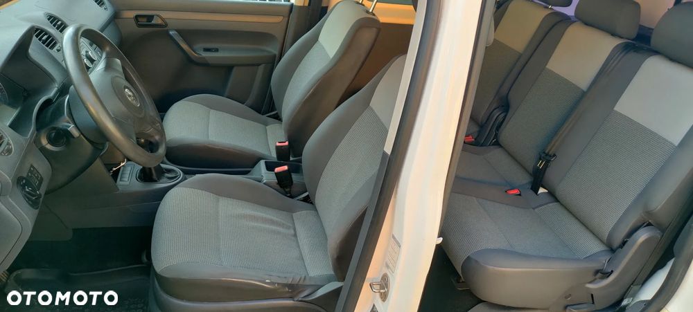 Volkswagen Caddy - 8