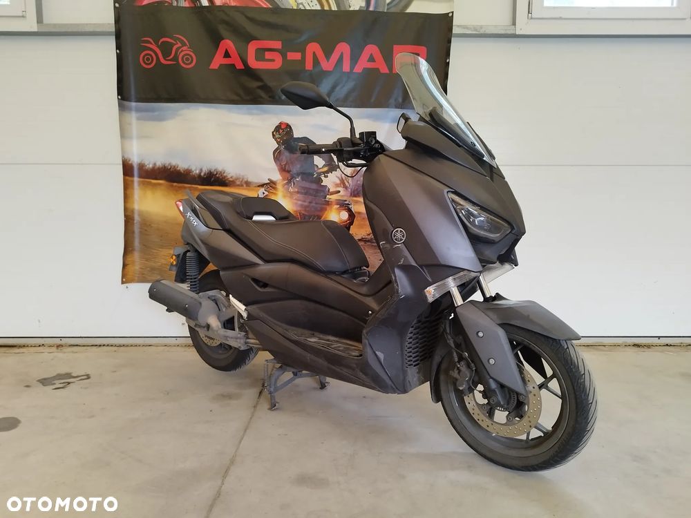 Yamaha X-max - 1