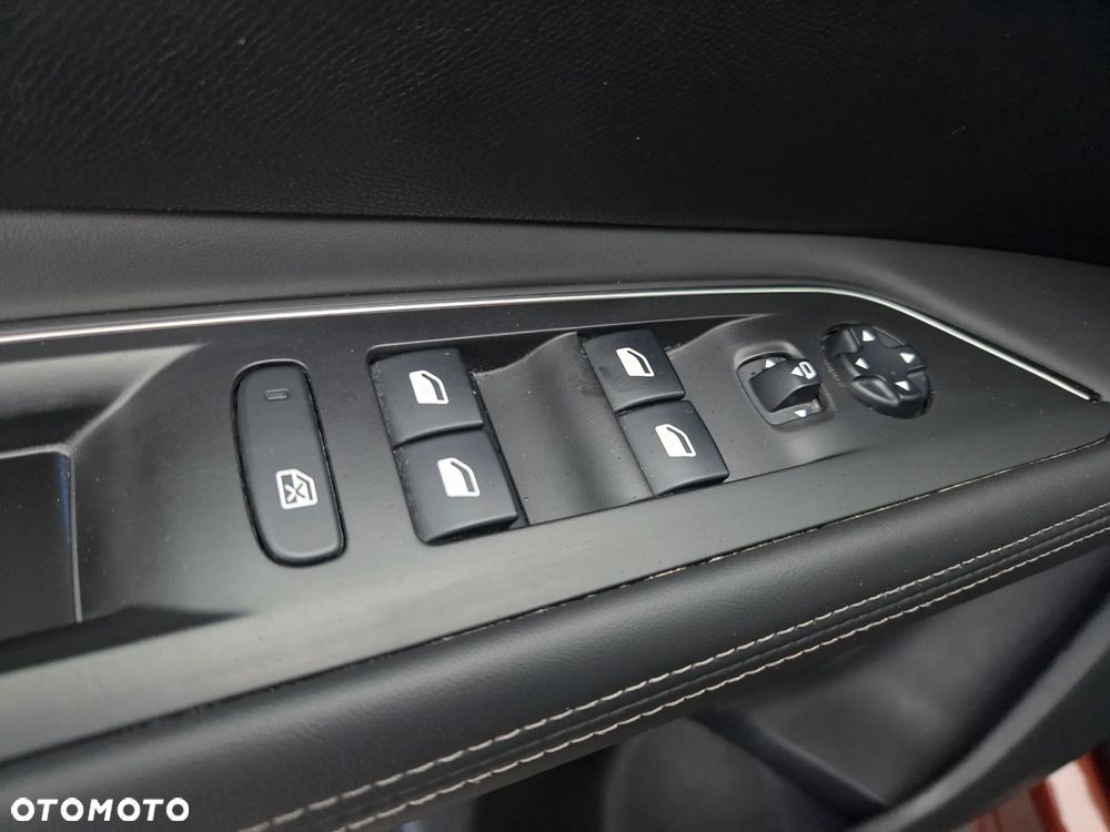 Peugeot 3008 BlueHDi 120 Stop & Start EAT6 Allure - 35