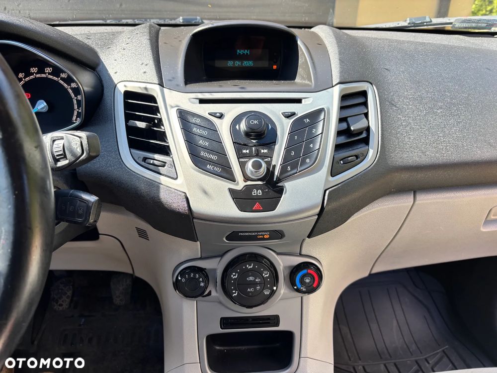 Ford Fiesta 1.25 Silver X - 15