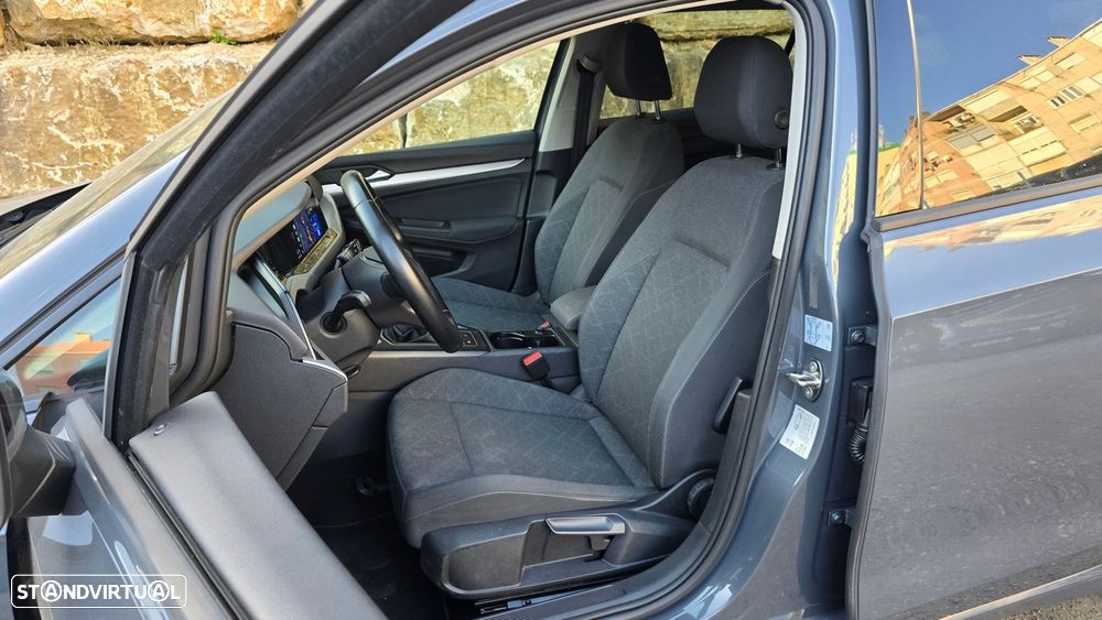VW Golf Variant 2.0 TDi SCR - 48