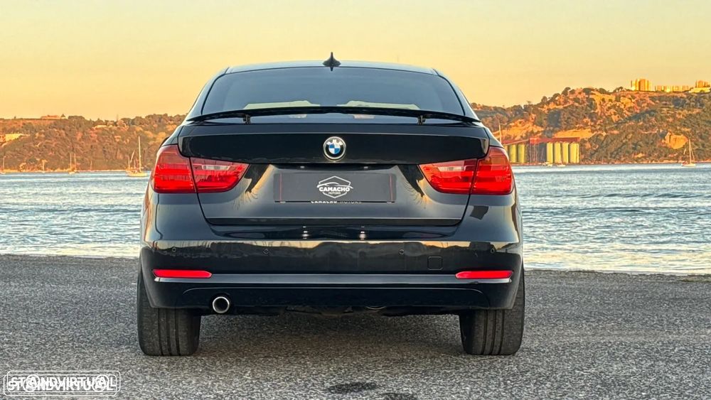 BMW 318 Gran Turismo d Pack M - 24