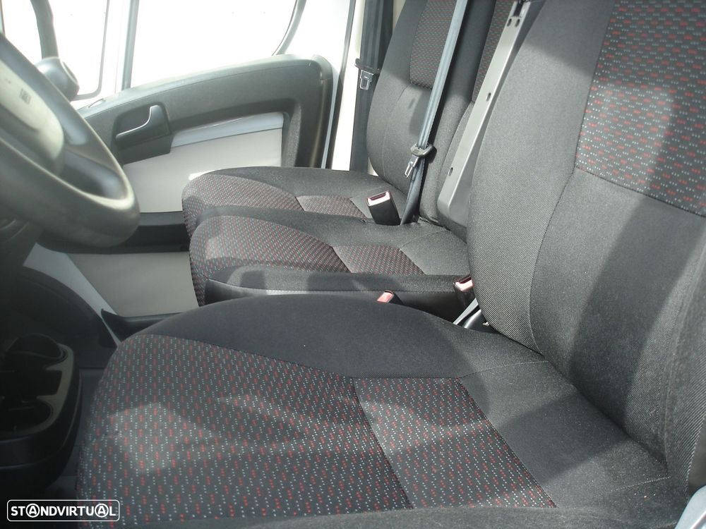 Peugeot Boxer 2.0 BlueHDi 435 L4H3 Premium - 7