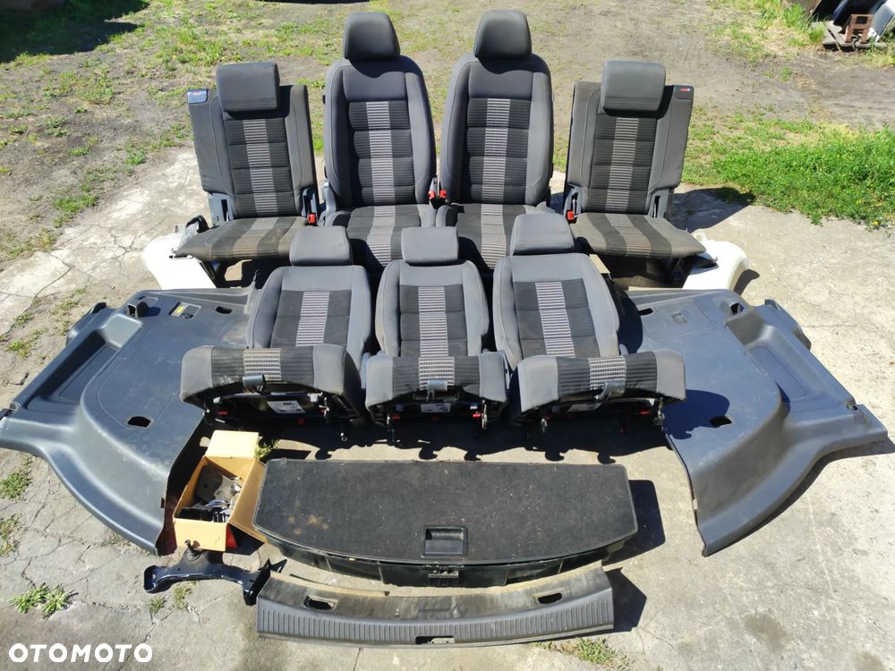 fotel przód x2 + fotel drugi rząd x3 + fotel trzeci rząd x2 plus mocowania boczki kpl. 7 osób do Vw Touran I 03-10r , komplet z foto - 3
