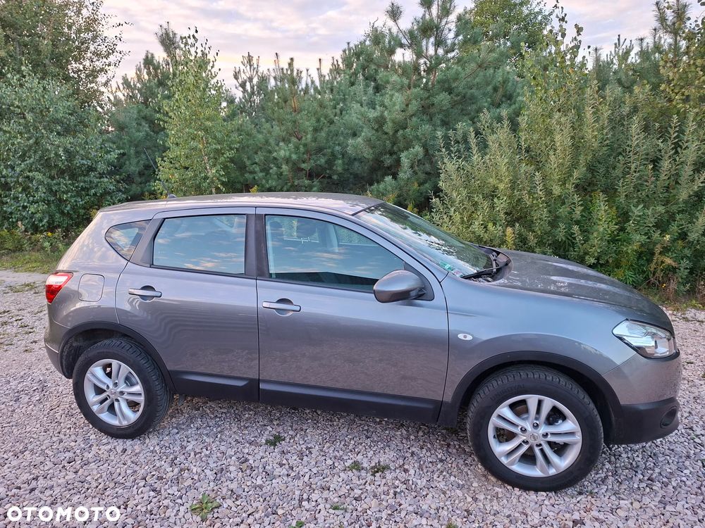 Nissan Qashqai 2012 photo 5