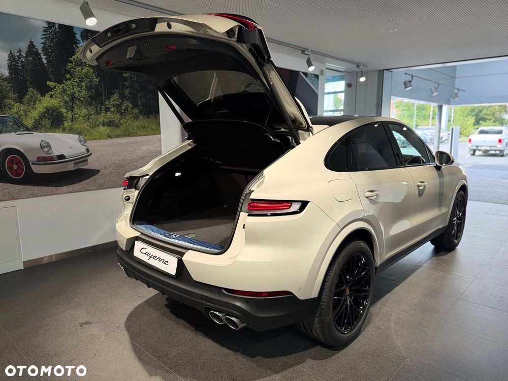 Porsche Cayenne - 9